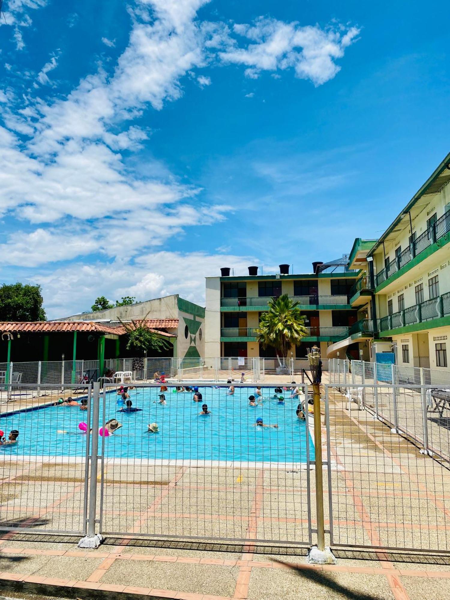 Hotel Club Vacacional Copen Tocaima Zewnętrze zdjęcie